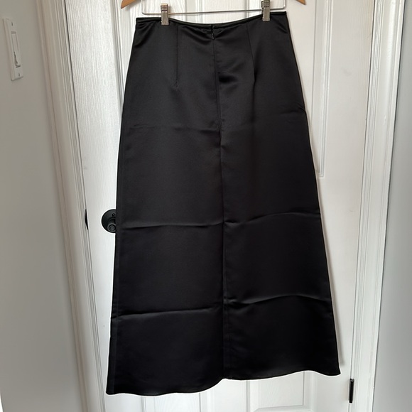 Two piece evening gown - Picture 3 of 6